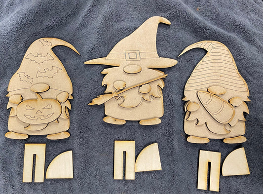 DIY Halloween Gnomes unpainted