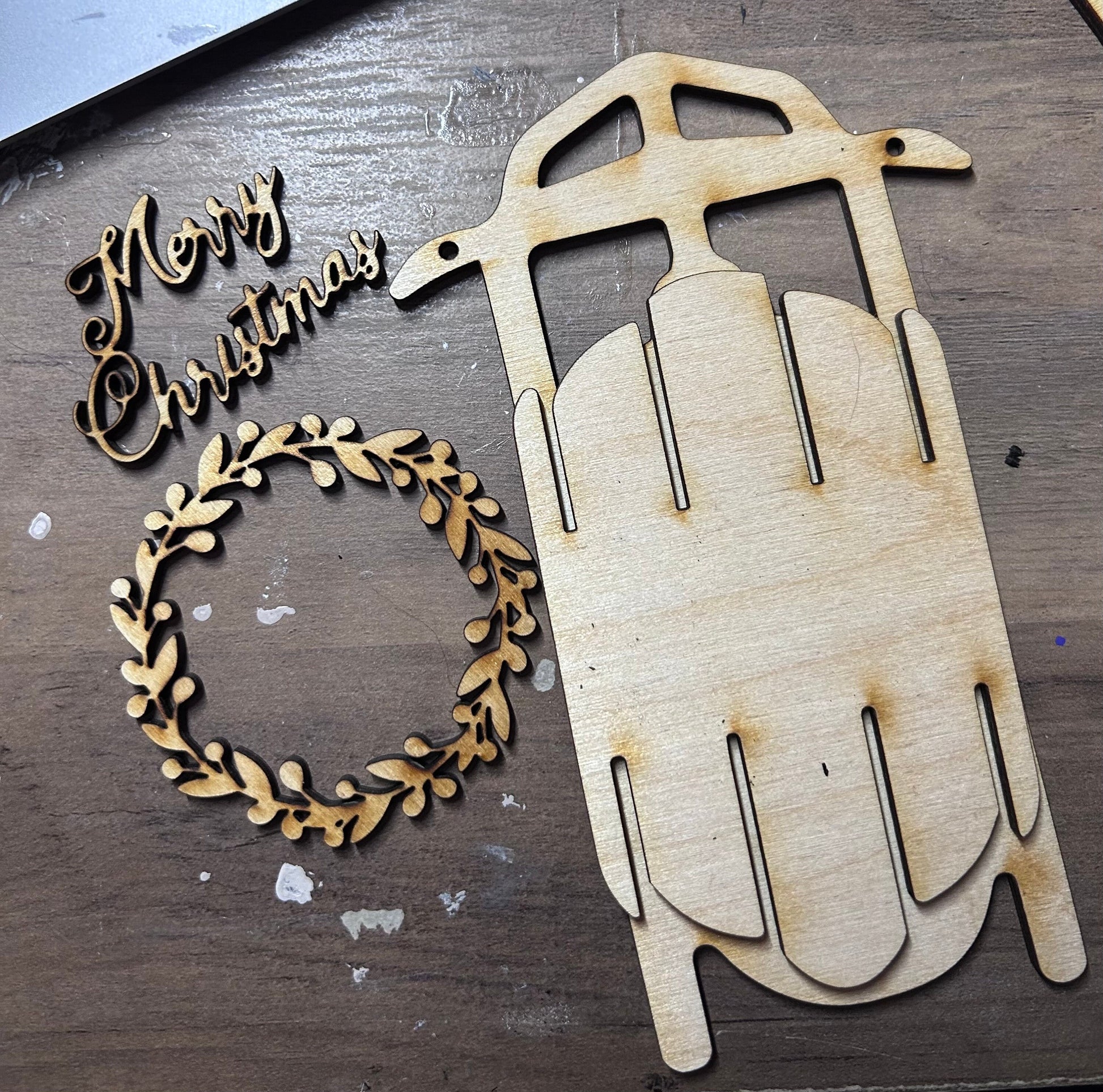 SLED With Merry Christmas Wreath for the Barnwood door (Sold separately) Unpainted/ Unassembled DIY Kit (Do it yourself)