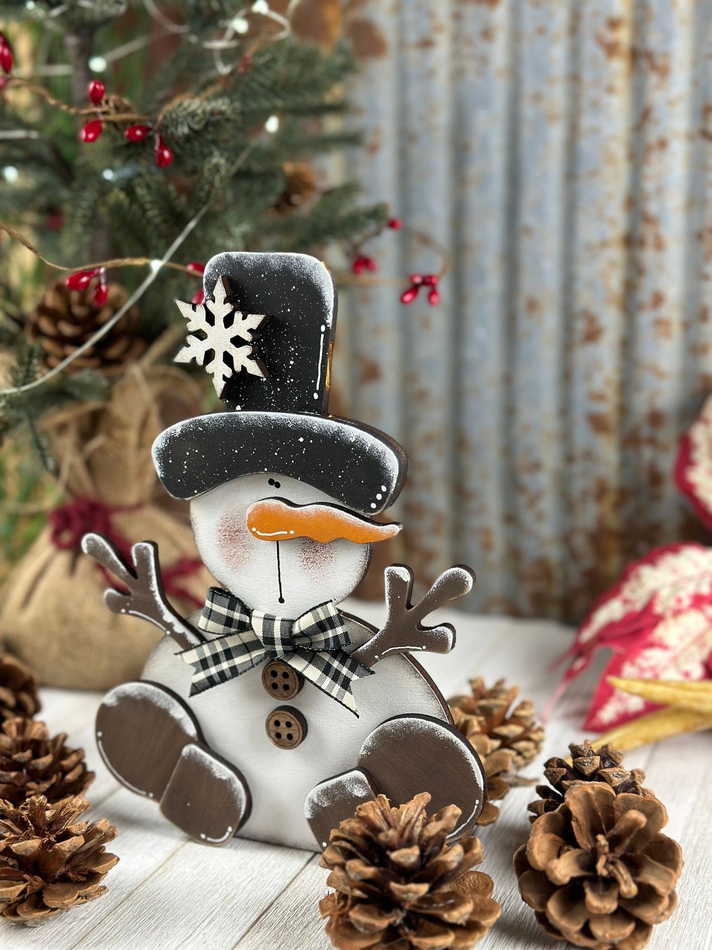 Chubby Sitting Snowman Shelf Sitter Unpainted/ Unassembled DIY Kit (Do it yourself)