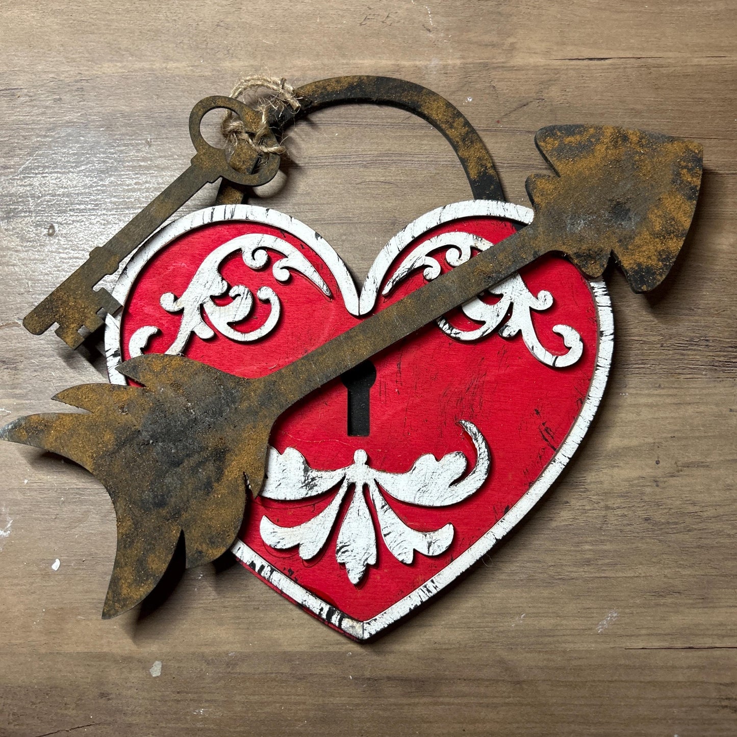 Rustic Heart lock with Key Diy kit, unpainted