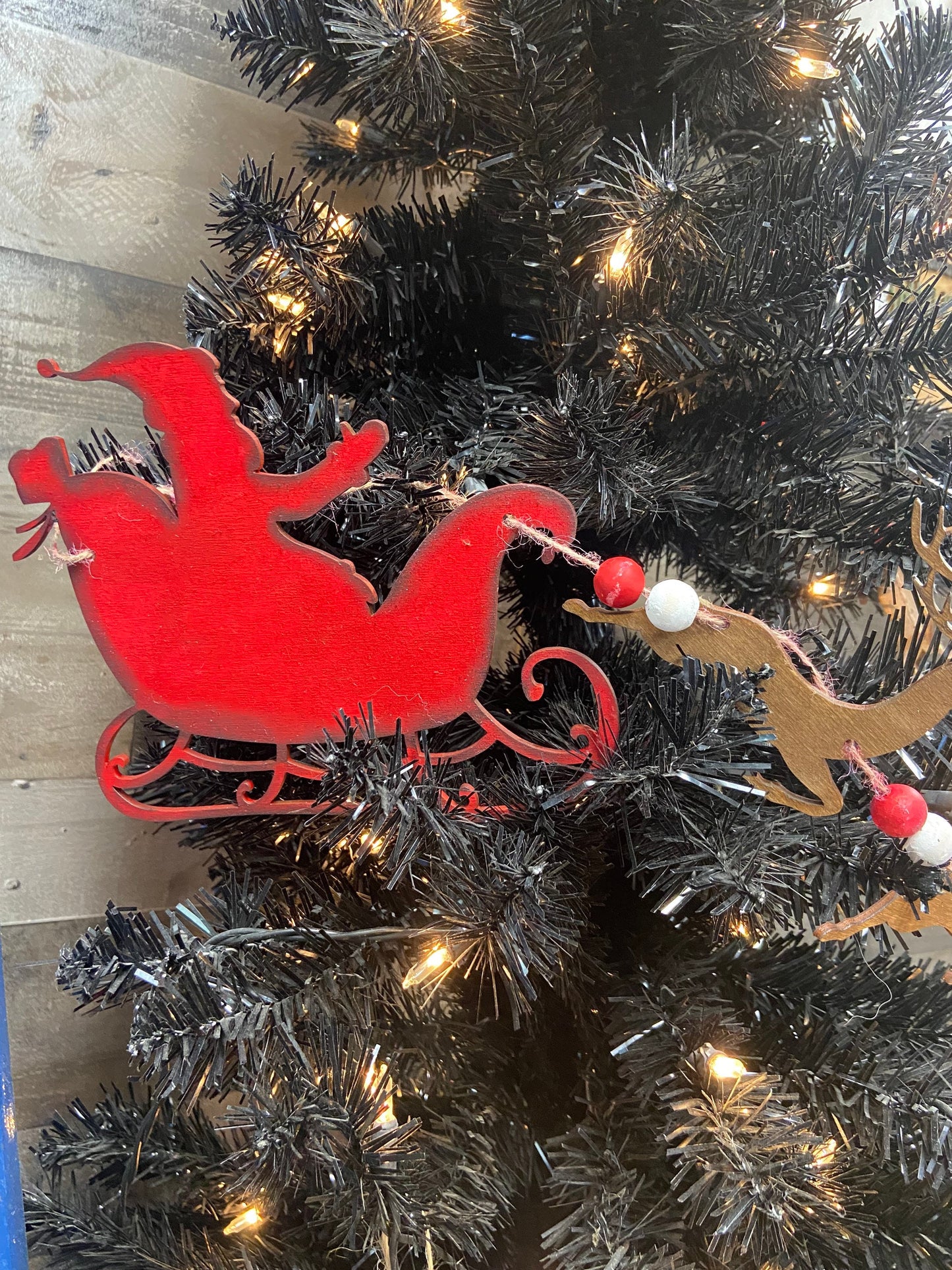 Santa Garland DIY unpainted