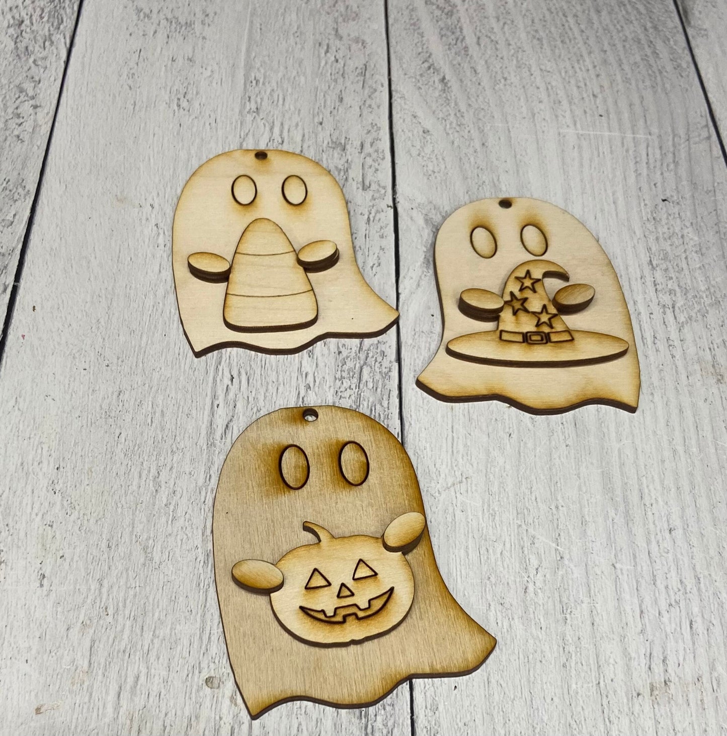 Cute ghost garland tags (unpainted)