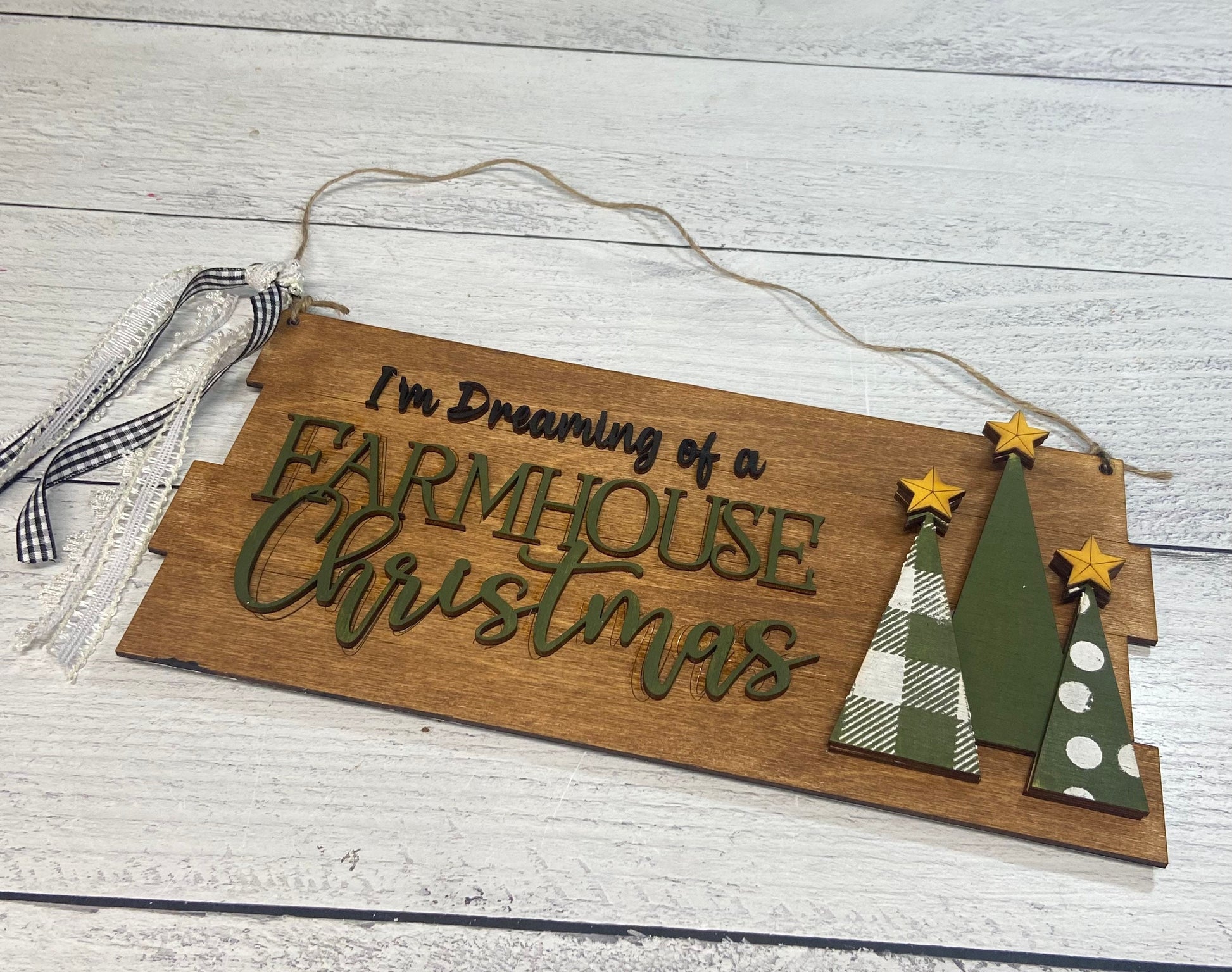 DIY Farmhouse Christmas Sign unpainted