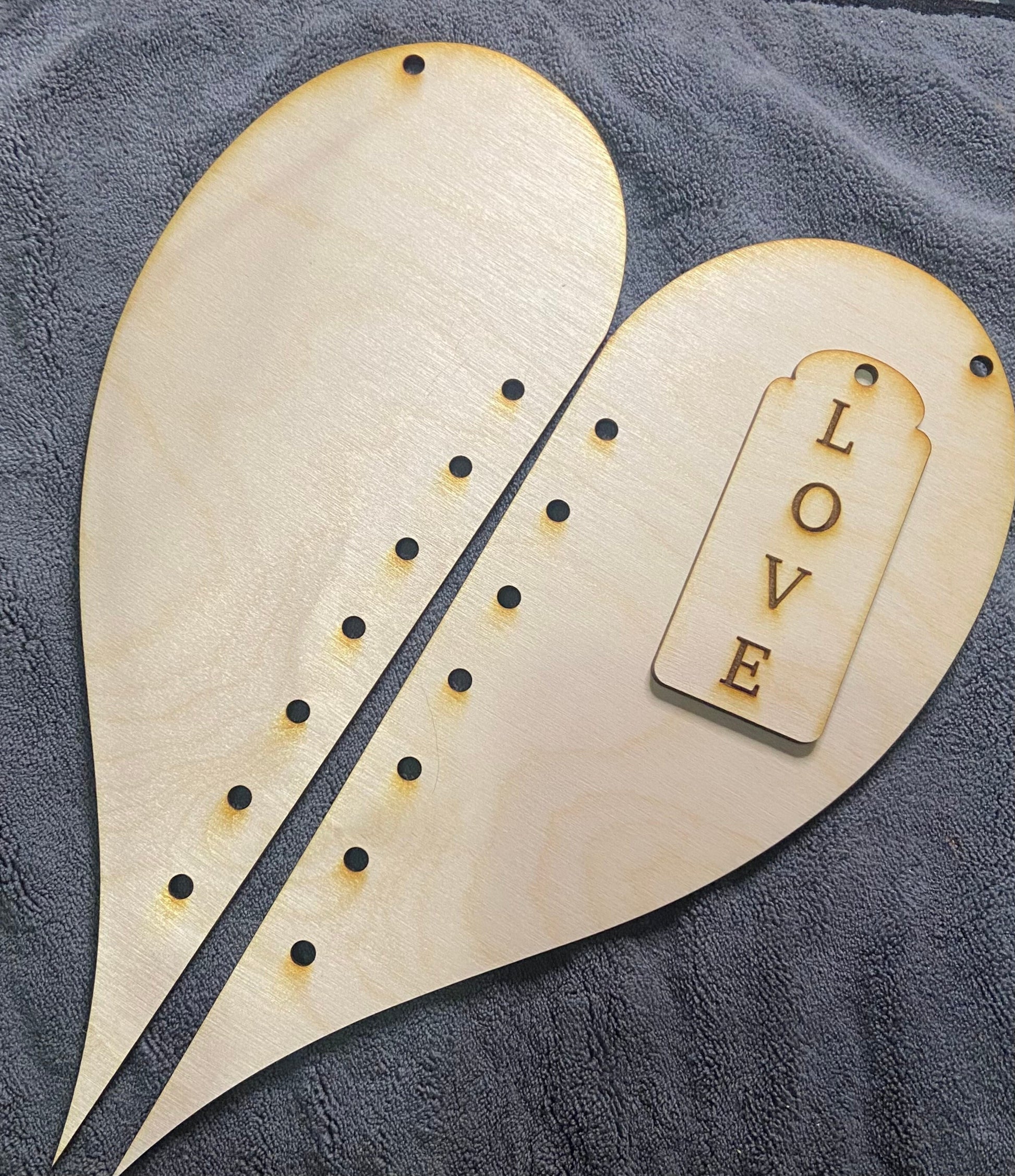 DIY Lace up love heart Unpainted