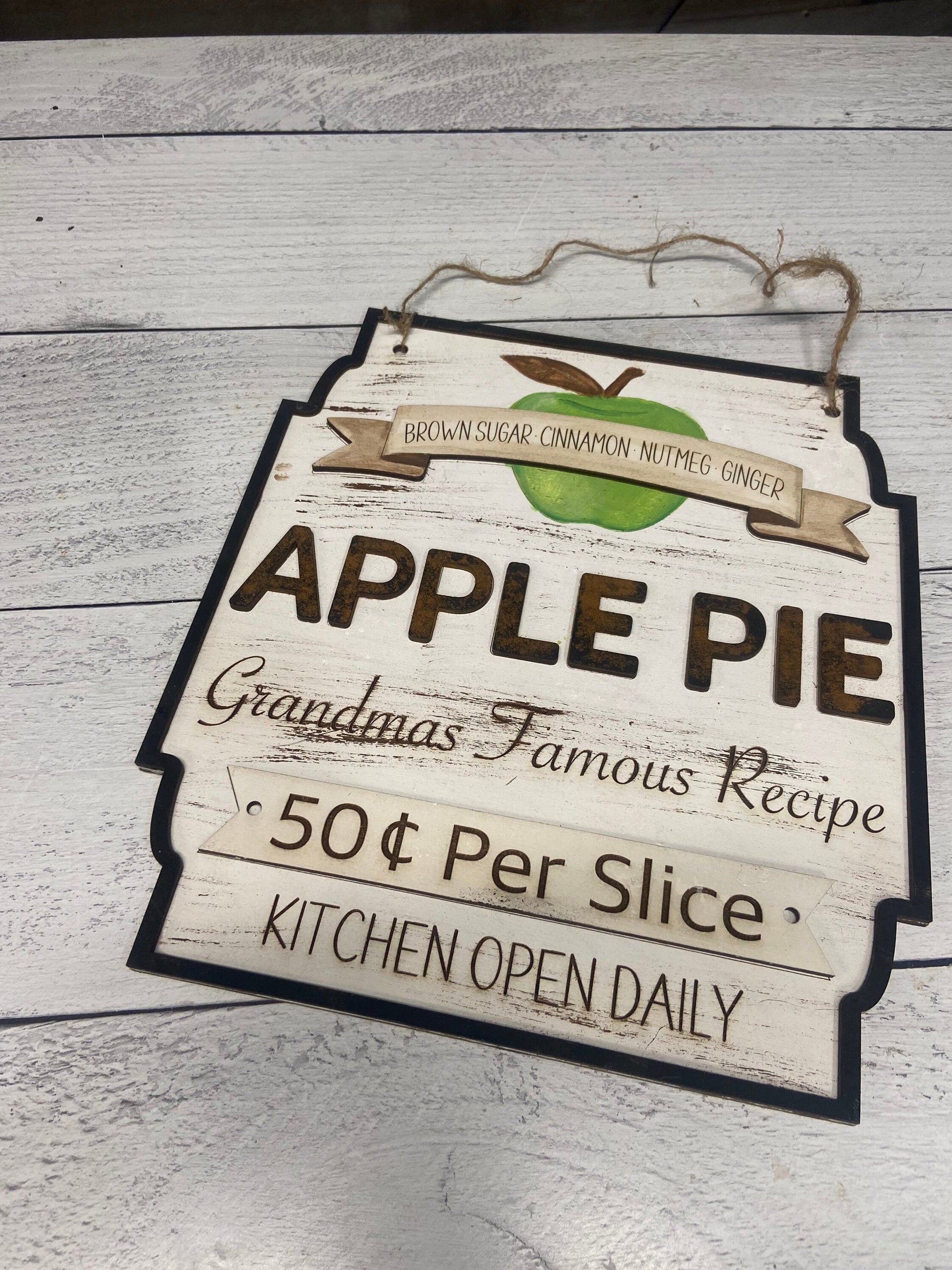 Grandmas Famous Apple Pie sign unpainted