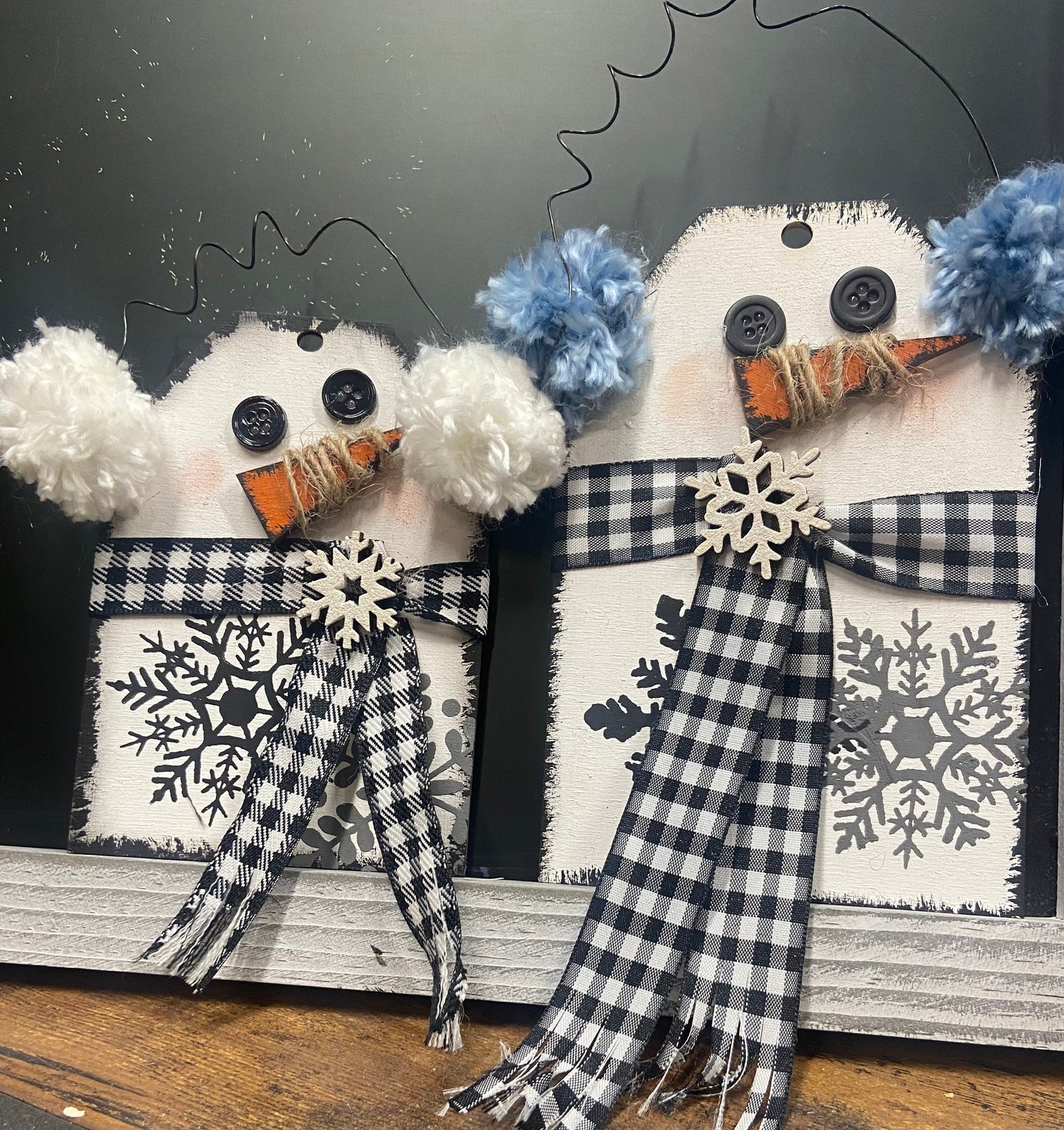 Snowmen gift tag set DIY unpainted